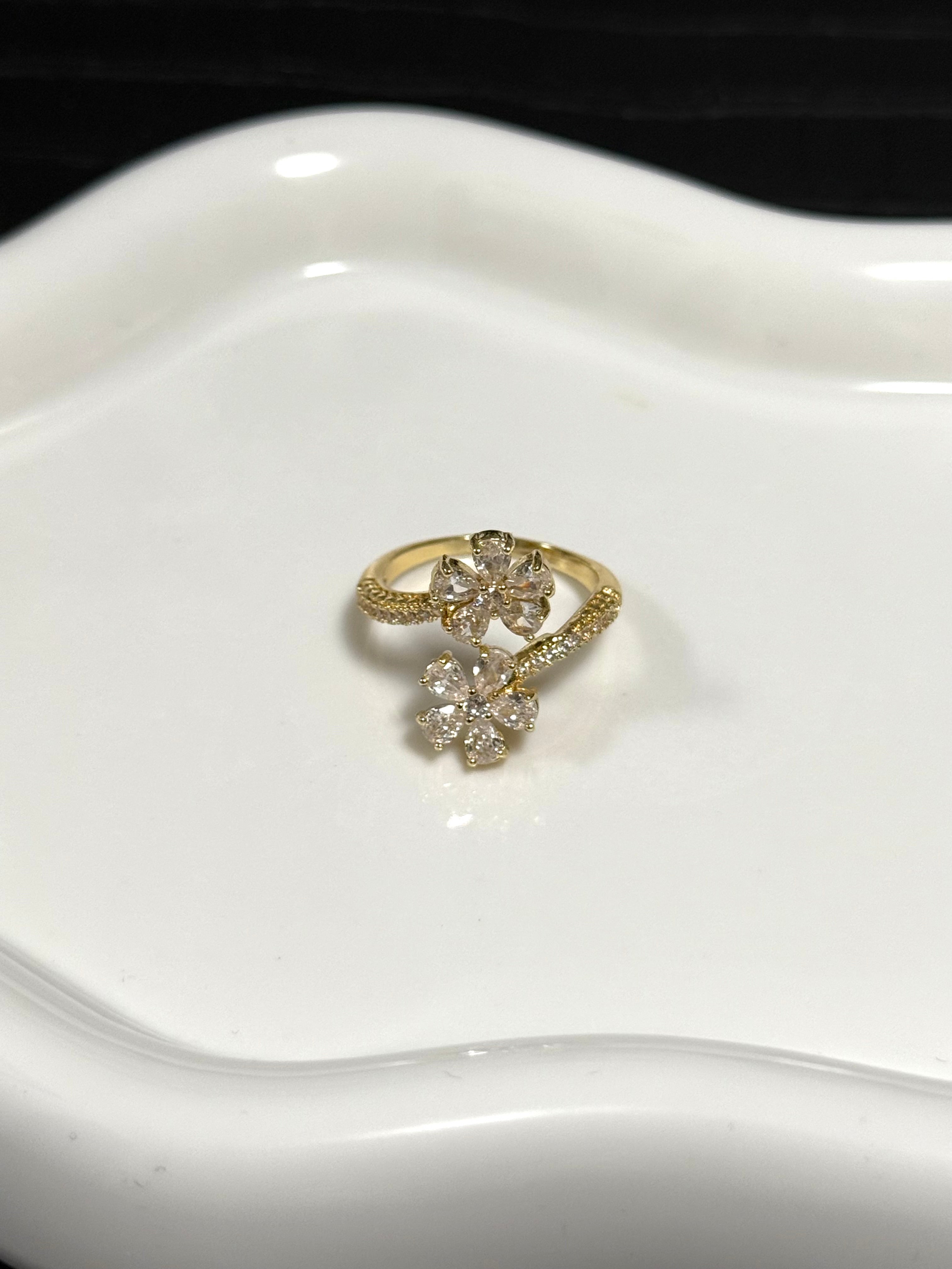 Gold Crystal Flower Ring