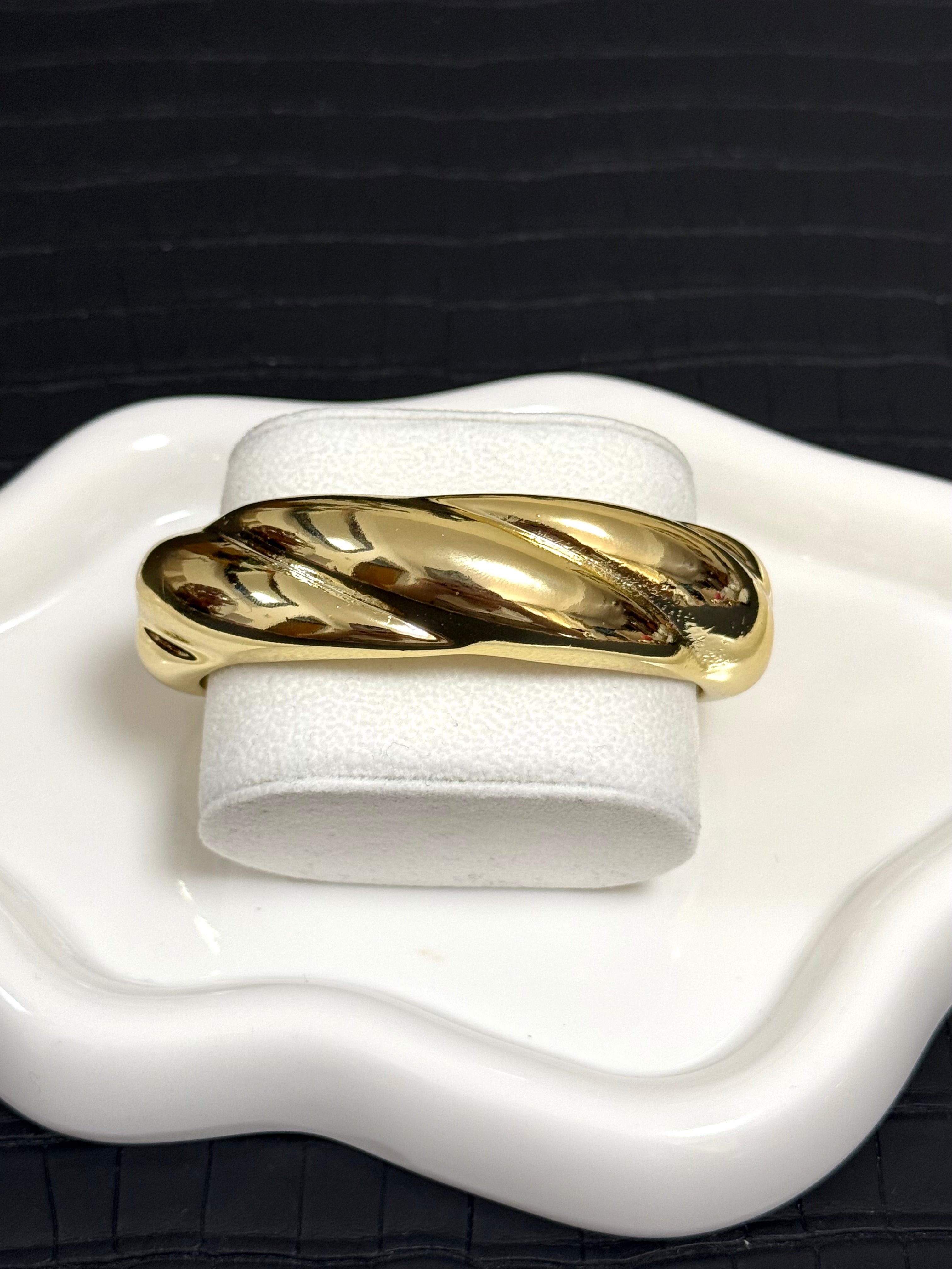 Gold Twist Bangle Bracelet