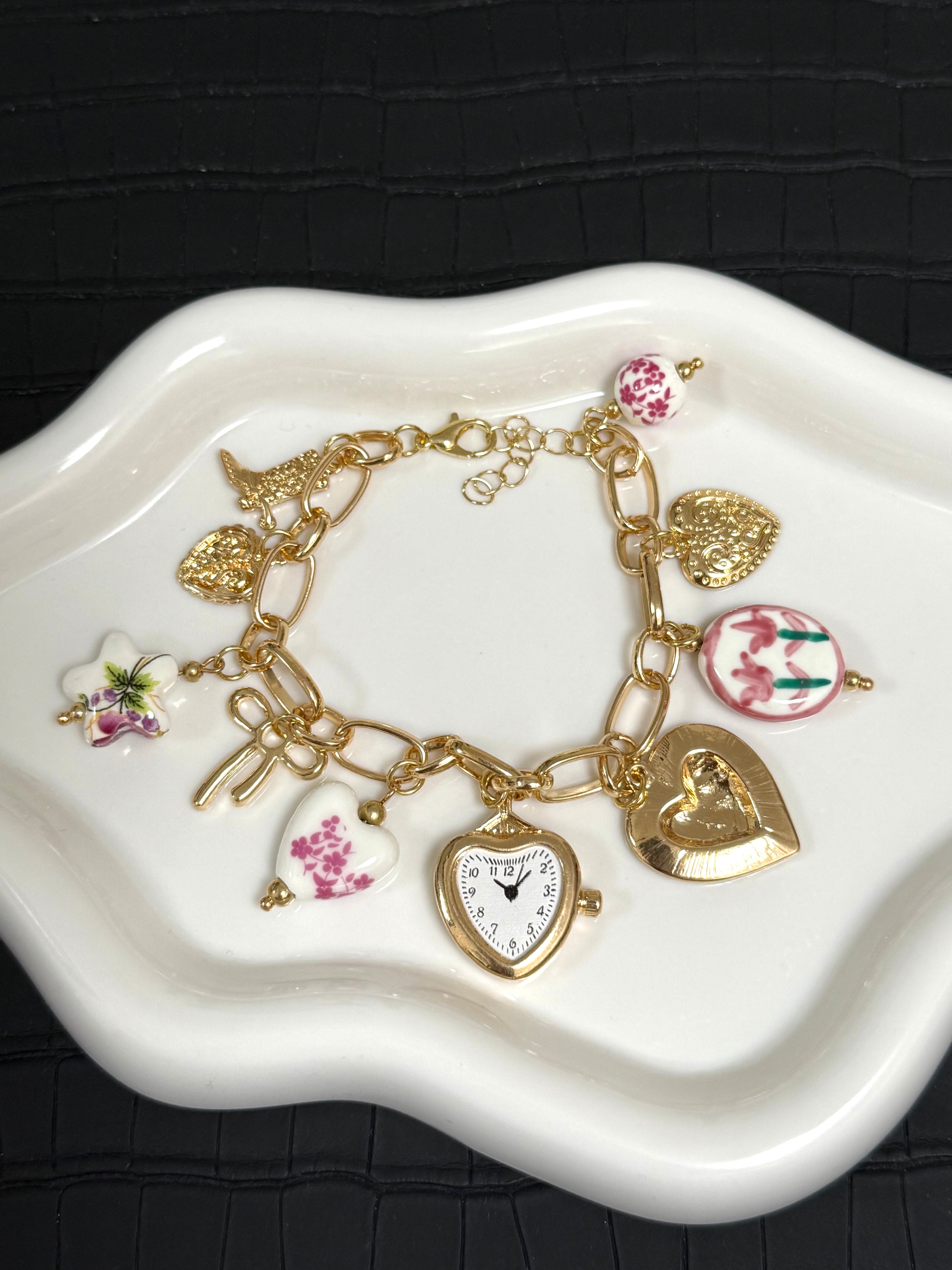 Vintage Heart Charm Bracelet