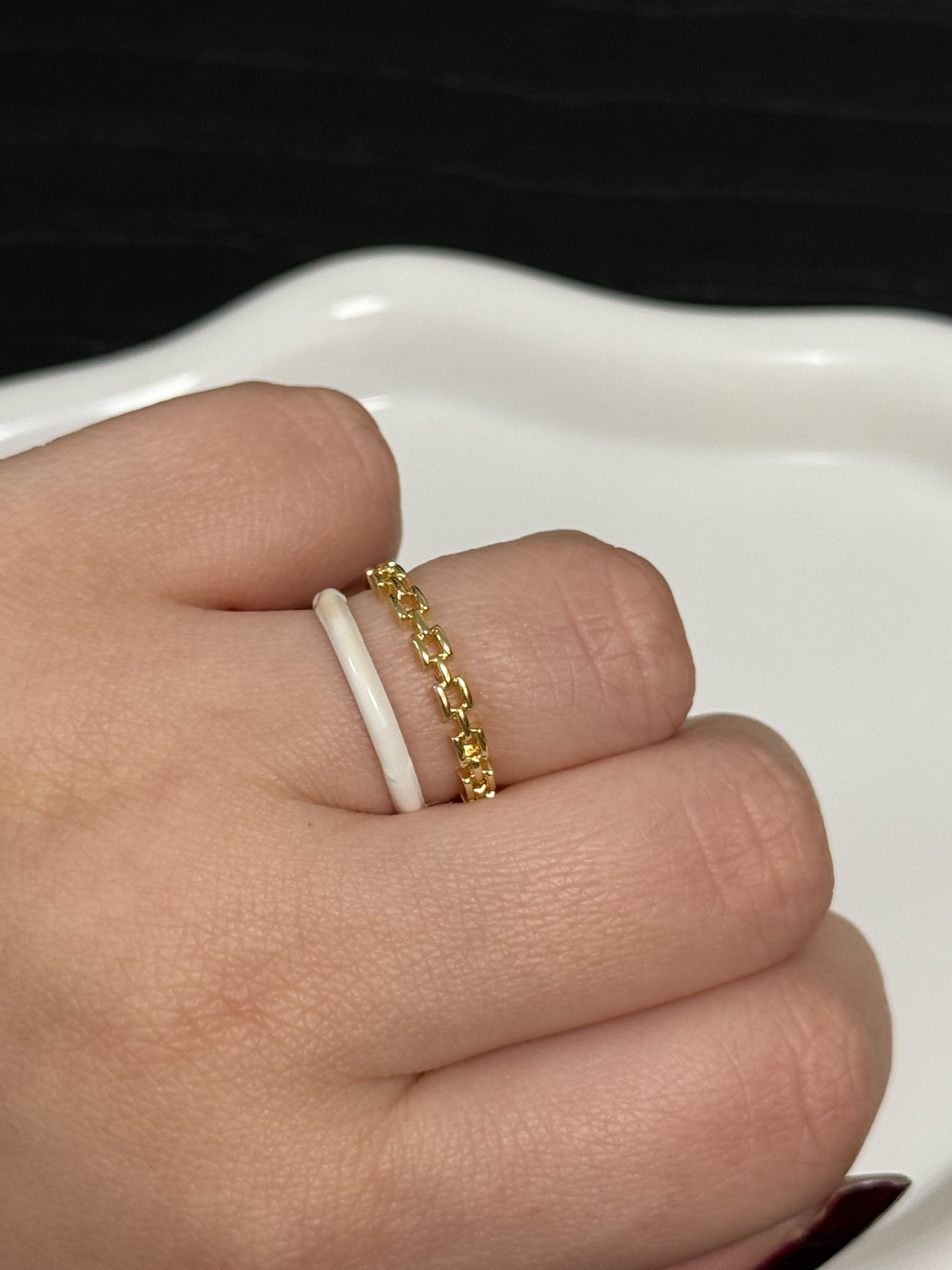 Gold White Chain Ring